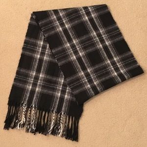Black and White Plaid Scarf